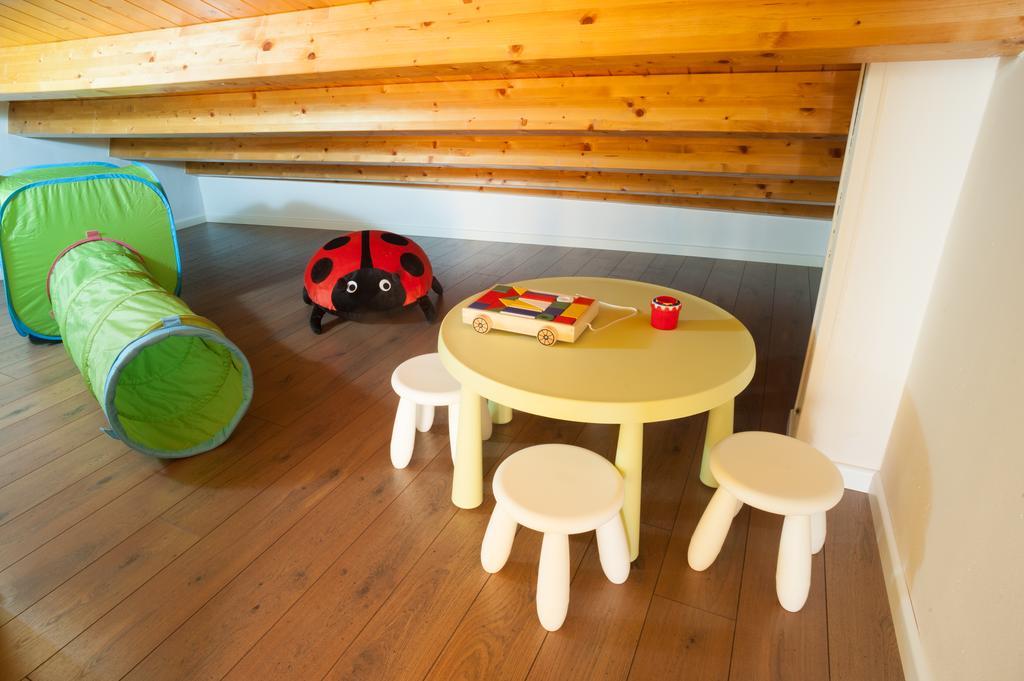 Apartamentos Rurales Millan La Mata de los Olmos Luaran gambar
