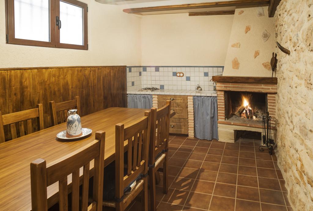 Apartamentos Rurales Millan La Mata de los Olmos Luaran gambar